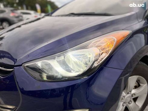 Hyundai Elantra 2011 - фото 3