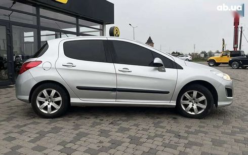 Peugeot 308 2013 - фото 8