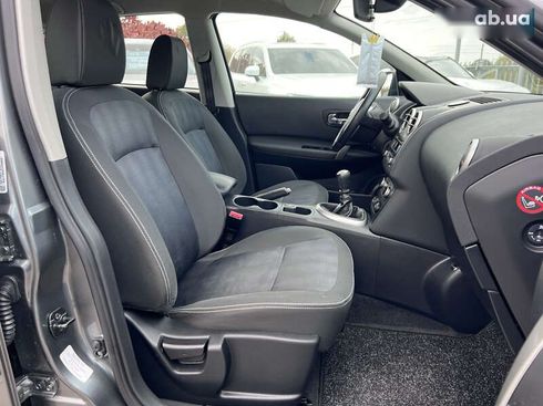 Nissan Qashqai 2011 - фото 25