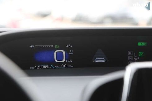 Toyota Prius 2016 - фото 17