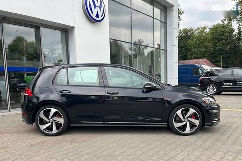 Volkswagen Golf GTI 2019 - фото 8
