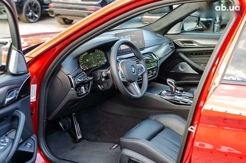 BMW M5 2020 - фото 19