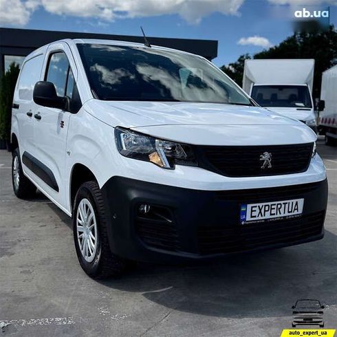 Peugeot Partner 2019 - фото 2
