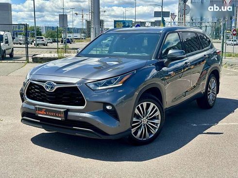 Toyota Highlander 2021 - фото 3