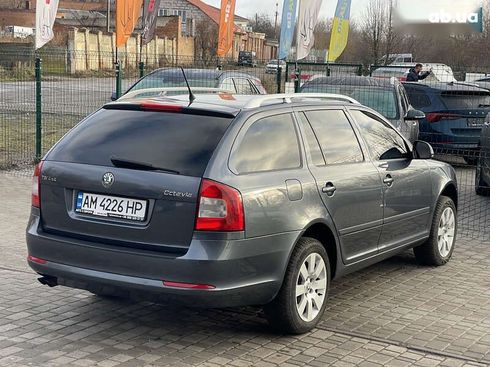 Skoda Octavia 2011 - фото 18