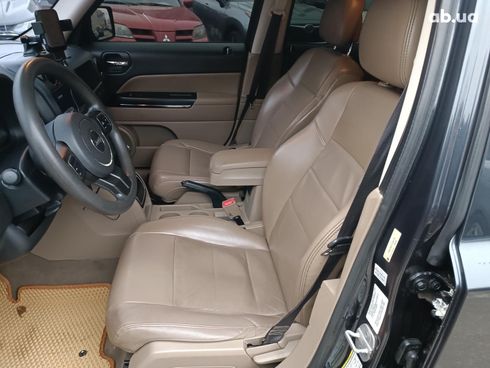 Jeep Patriot 2013 черный - фото 19