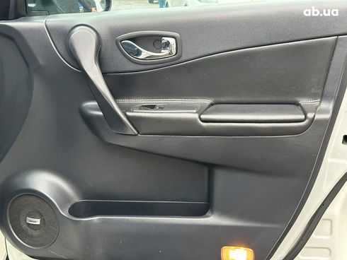 Renault Koleos 2011 белый - фото 22