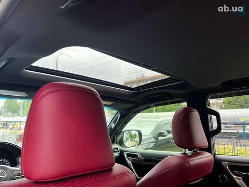 Lexus GX 2020 - фото 24