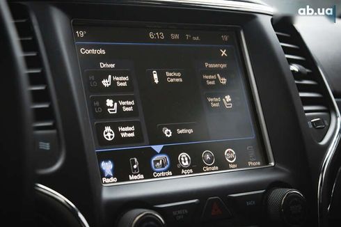 Jeep Grand Cherokee 2017 - фото 23