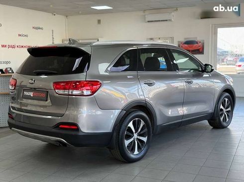Kia Sorento 2015 - фото 14