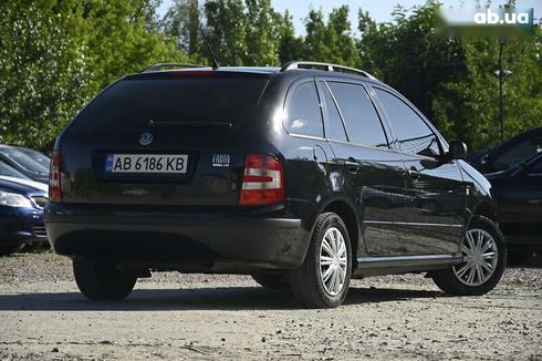 Skoda Fabia 2007 - фото 14