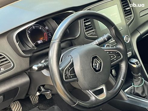 Renault Megane 2018 белый - фото 29