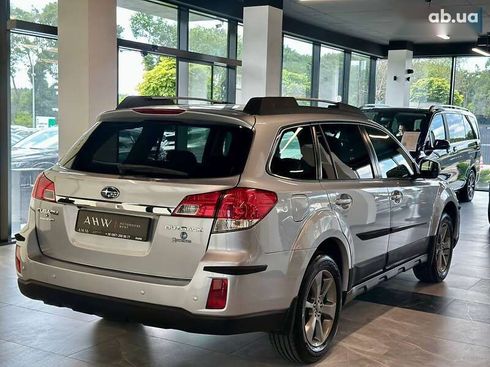 Subaru Outback 2013 - фото 12