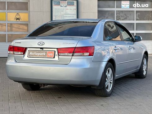 Hyundai Sonata 2006 серый - фото 7