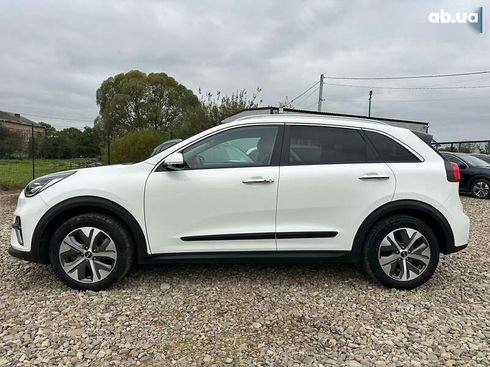 Kia Niro 2021 - фото 18