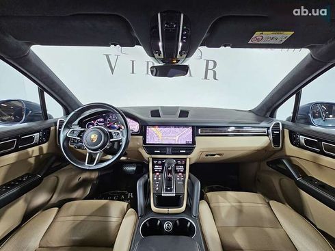 Porsche Cayenne 2018 - фото 18