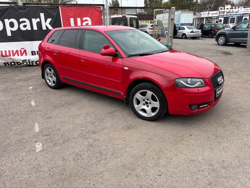 Audi A3 2005 красный - фото 8