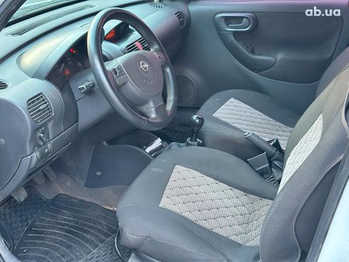 Opel Combo 2011 белый - фото 10