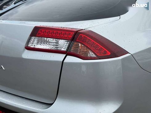 Renault Laguna 2014 - фото 12