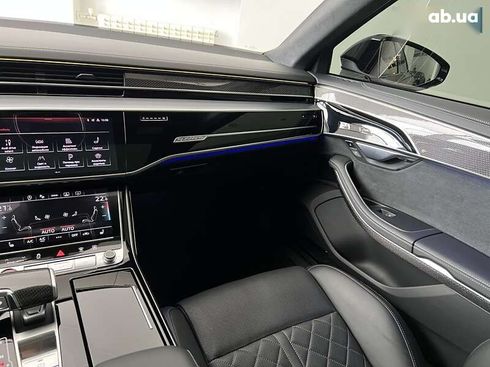 Audi S8 2022 - фото 17
