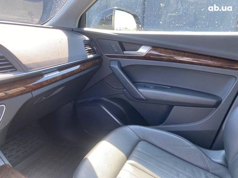 Audi Q5 2019 черный - фото 47