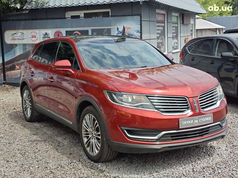 Lincoln MKX 2016 красный - фото 3