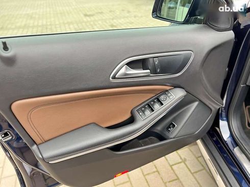 Mercedes-Benz GLA-Класс 2018 - фото 16
