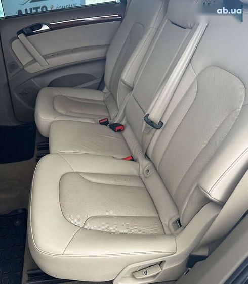 Audi Q7 2012 - фото 12