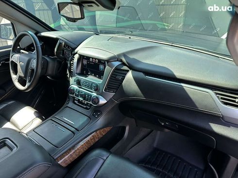 Chevrolet Suburban 2014 - фото 30