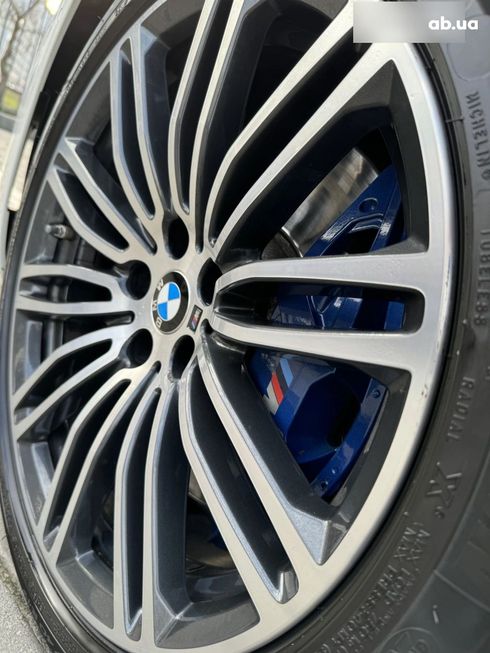 BMW 5 серия 2018 белый - фото 9