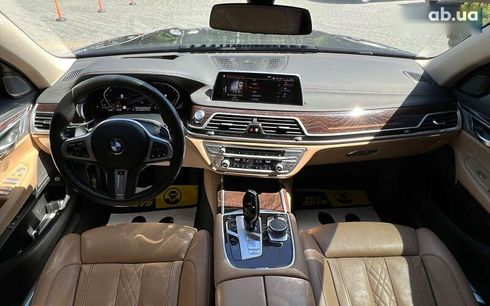 BMW 7 серия 2020 - фото 26