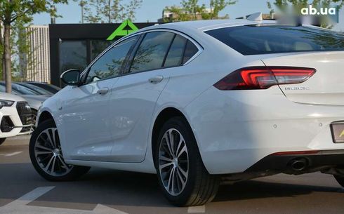 Buick Regal 2018 - фото 9