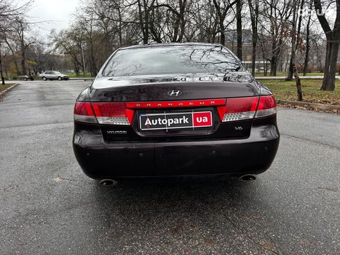 Hyundai Grandeur 2007 красный - фото 6
