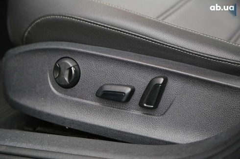 Volkswagen Passat 2021 - фото 26
