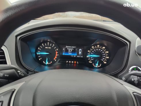 Ford Fusion 2019 серебристый - фото 2