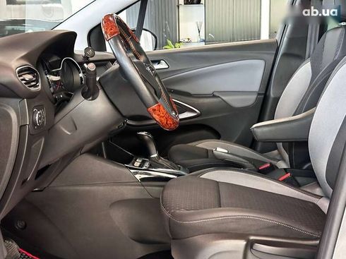 Opel Crossland X 2019 - фото 28