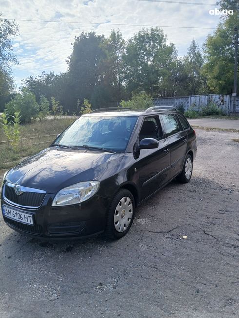 Skoda Fabia 2008 черный - фото 6