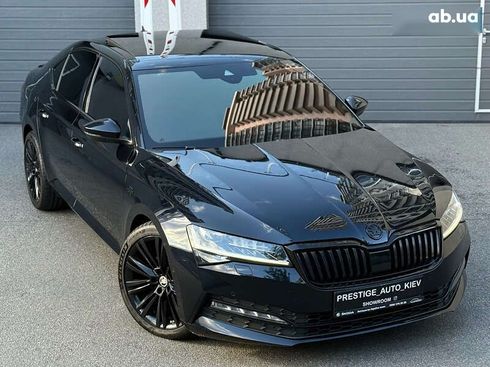 Skoda Superb 2020 - фото 2
