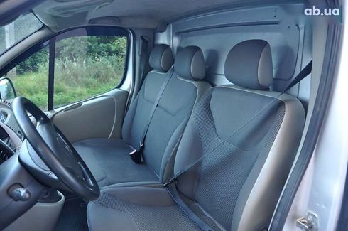 Opel Vivaro 2014 - фото 17