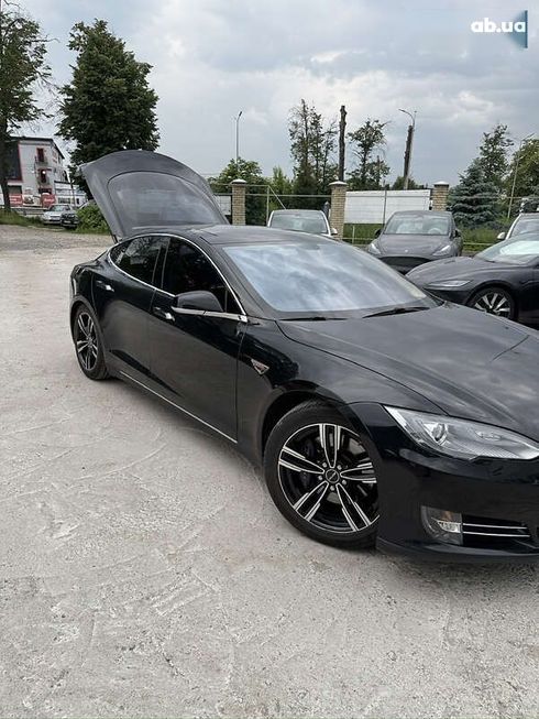 Tesla Model S 2013 - фото 22