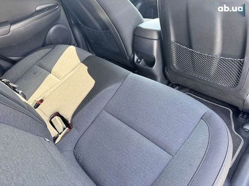 Hyundai Kona Electric 2021 - фото 11