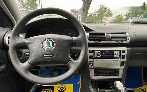 Skoda Superb 2005 - фото 15
