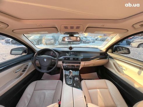 BMW 5 серия 2011 бежевый - фото 55