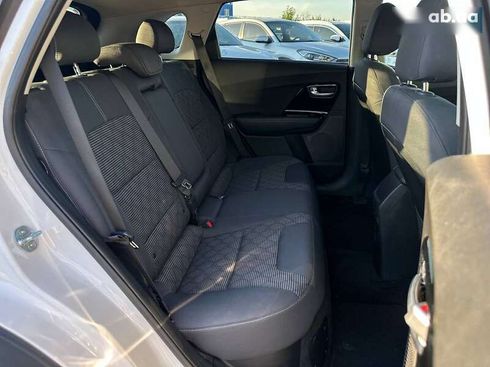Kia Niro 2020 - фото 15