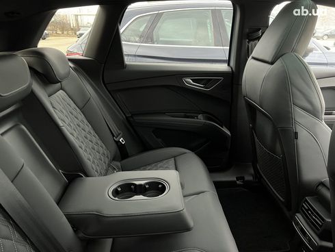 Audi Q4 e-tron 2022 - фото 28