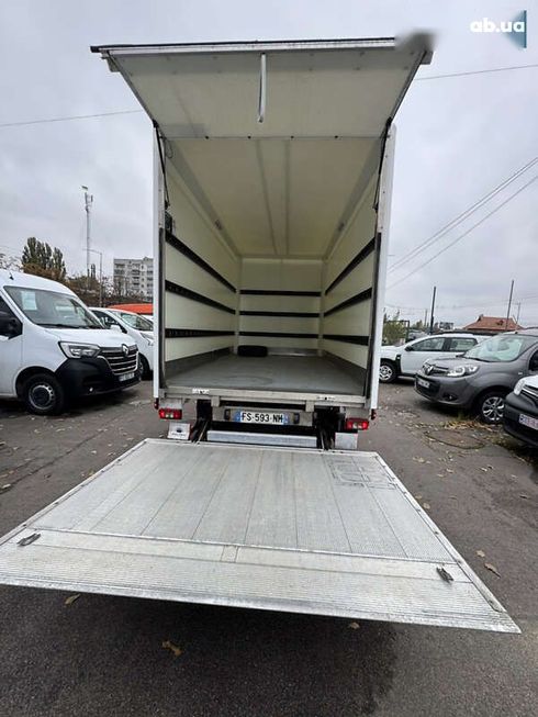 Renault Master 2020 - фото 30