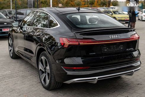 Audi E-Tron 2021 - фото 7