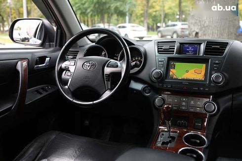 Toyota Highlander 2012 - фото 11
