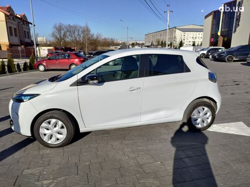 Renault Zoe 2018 белый - фото 5