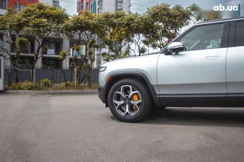 Rivian R1S 2023 - фото 4